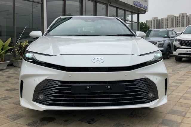 Second-hand 2025 Toyota Camry Elegance for sale in Ahmedabad