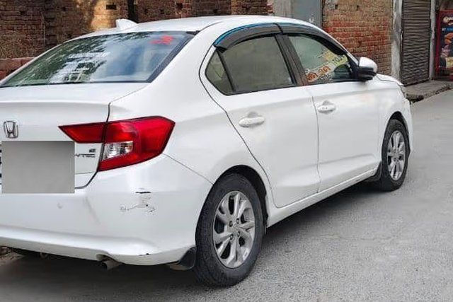 Honda Amaze VX Petrol Second-hand 2020 Honda Amaze VX Petrol for sale in New Delhi