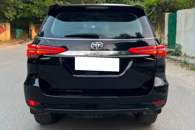 Second-hand 2023 Toyota Fortuner 4X2 Diesel AT BSVI for sale in New Delhi