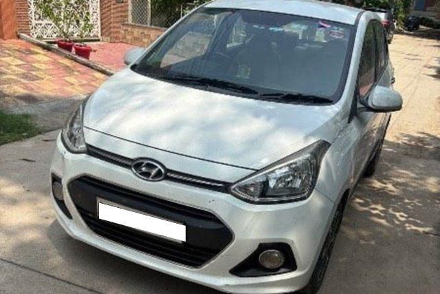 Second-hand 2014 Hyundai Xcent 1.2 Kappa Base for sale in Gurgaon