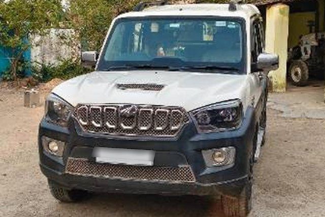 Mahindra Scorpio S3 9 Seater BSIV Second-hand 2018 Mahindra Scorpio S3 9 Seater BSIV for sale in Raipur