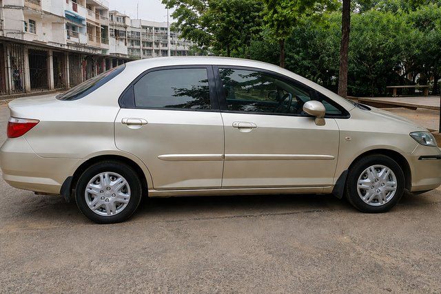Honda City GXi Second-hand 2006 Honda City GXi for sale in Mumbai
