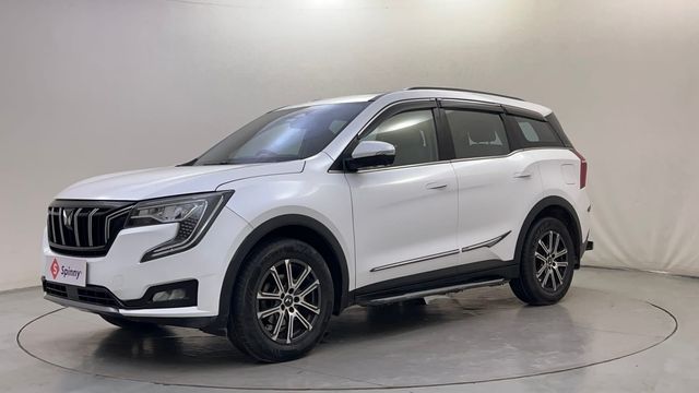 Second-hand 2022 Mahindra XUV700 AX7 Diesel AT Luxury Pack AWD BSVI for sale in Bangalore