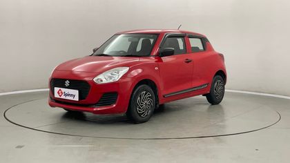 2019 मारुति सुजुकी स्विफ्ट LXi