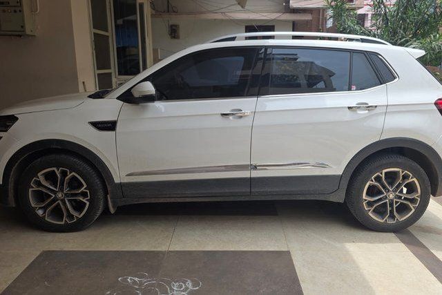 Skoda Kushaq 1.0 TSI Style 4 Airbags AT Second-hand 2021 Skoda Kushaq 1.0 TSI Style 4 Airbags AT for sale in West Godavari