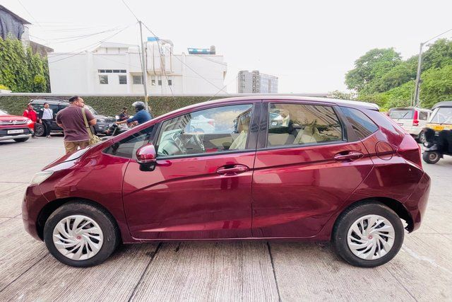 Honda Jazz 1.2 S i VTEC Second-hand 2016 Honda Jazz 1.2 S i VTEC for sale in Mumbai