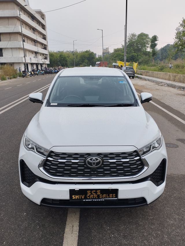 Second-hand 2025 Toyota Innova Hycross VX 7STR Hybrid for sale in New Delhi