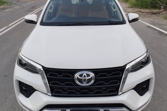 Toyota Fortuner 4X2 Diesel AT Second-hand 2023 Toyota Fortuner 4X2 Diesel AT for sale in New Delhi