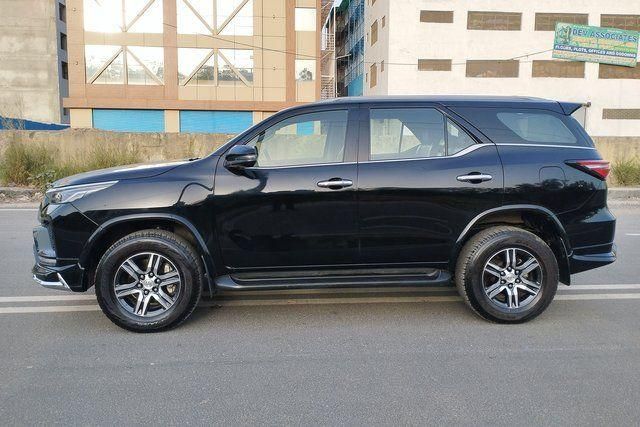 Toyota Fortuner 4X2 AT Second-hand 2025 Toyota Fortuner 4X2 AT for sale in New Delhi