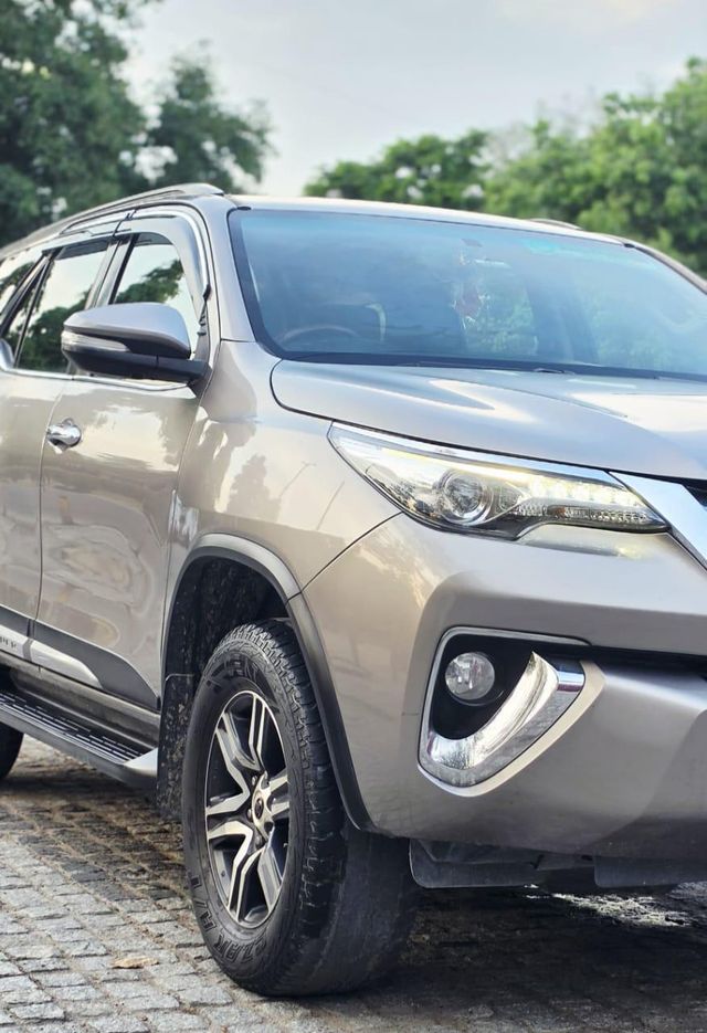 Toyota Fortuner 2.7 2WD MT BSIV Second-hand 2017 Toyota Fortuner 2.7 2WD MT BSIV for sale in New Delhi