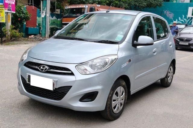 Second-hand 2011 Hyundai i10 Sportz for sale in Bangalore