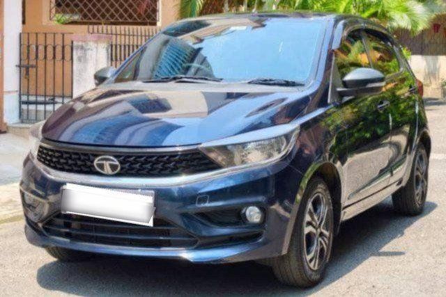 Tata Tiago XTA AMT Second-hand 2023 Tata Tiago XTA AMT for sale in Kolkata