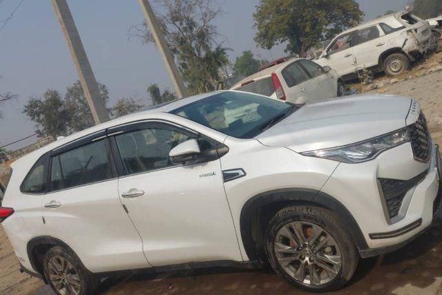 Second-hand 2024 Toyota Innova Hycross ZX Hybrid for sale in Bhiwani