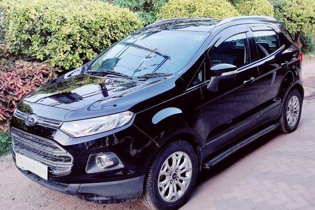 Second-hand 2015 Ford Ecosport 1.5 Ti VCT AT Titanium for sale in Vadodara
