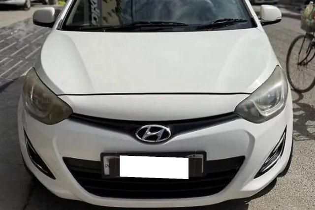 Second-hand 2013 Hyundai i20 Magna 1.4 CRDi (Diesel) for sale in Mumbai