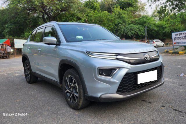 Second-hand 2024 Toyota Hyryder V HYBRID Festival Edition for sale in New Delhi