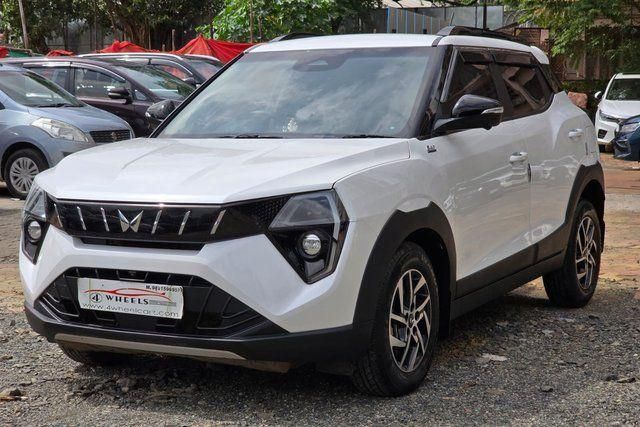 Second-hand 2025 Mahindra XUV 3XO AX5 L Turbo AT for sale in Mumbai