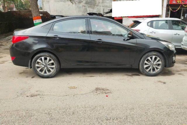 Second-hand 2016 Hyundai Verna 1.6 VTVT AT SX for sale in Greater Noida