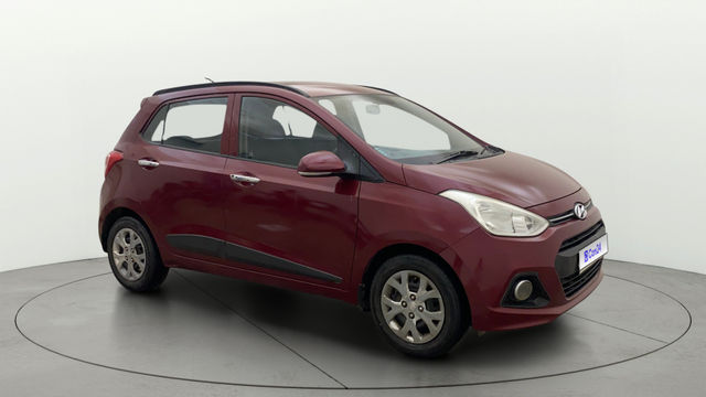 Second-hand 2013 Hyundai Grand i10 Sportz for sale in Hyderabad
