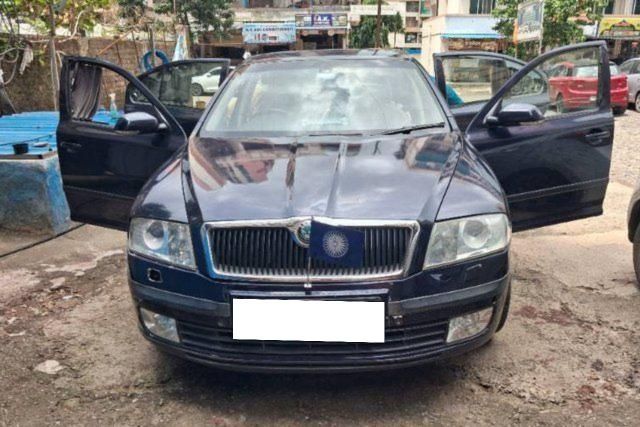 Second-hand 2007 Skoda Laura L n K 1.9 PD for sale in Navi Mumbai