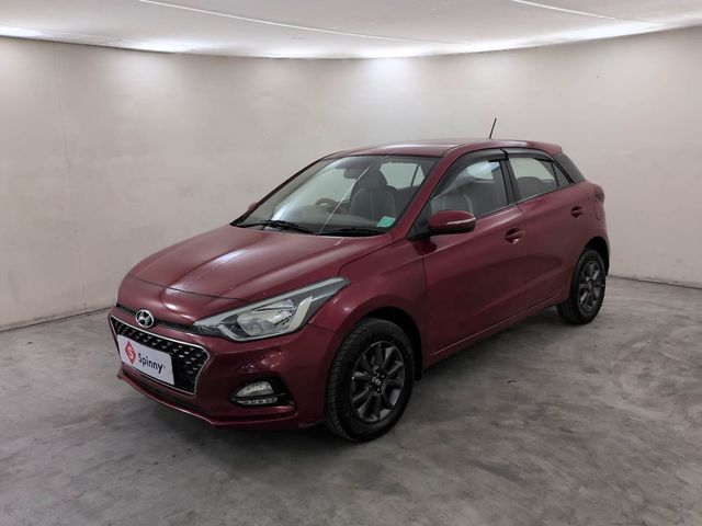 Second-hand 2020 Hyundai i20 Sportz Plus for sale in Coimbatore
