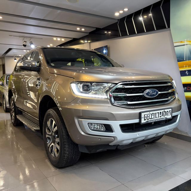Ford Endeavour Titanium Plus 4X4 Second-hand 2020 Ford Endeavour Titanium Plus 4X4 for sale in New Delhi