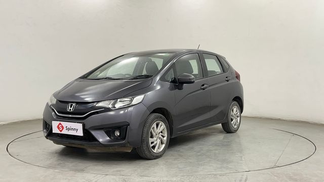 Second-hand 2018 Honda Jazz V for sale in Pune