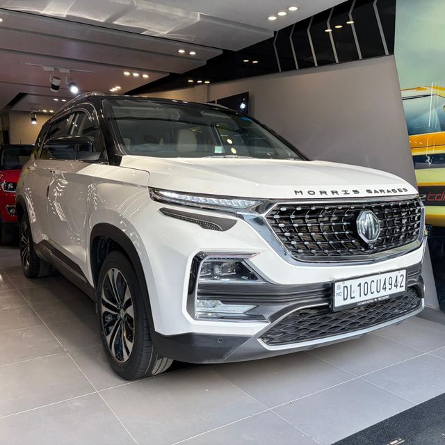 Second-hand 2022 MG Hector Sharp CVT for sale in New Delhi