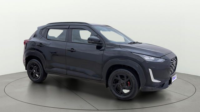 Second-hand 2023 Nissan Magnite Kuro Turbo CVT for sale in Noida