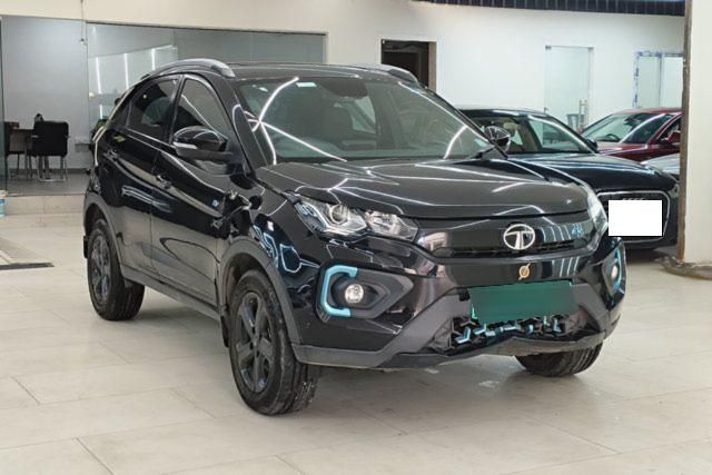 Second-hand 2022 Tata Nexon EV XZ Plus Lux Dark Edition for sale in Hyderabad