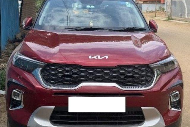 Second-hand 2022 Kia Sonet GTX Plus Turbo DCT DT for sale in Bangalore