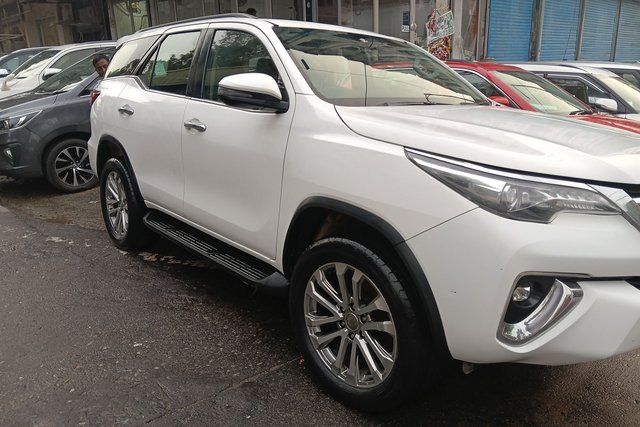 Toyota Fortuner 2.8 2WD MT Second-hand 2020 Toyota Fortuner 2.8 2WD MT for sale in New Delhi