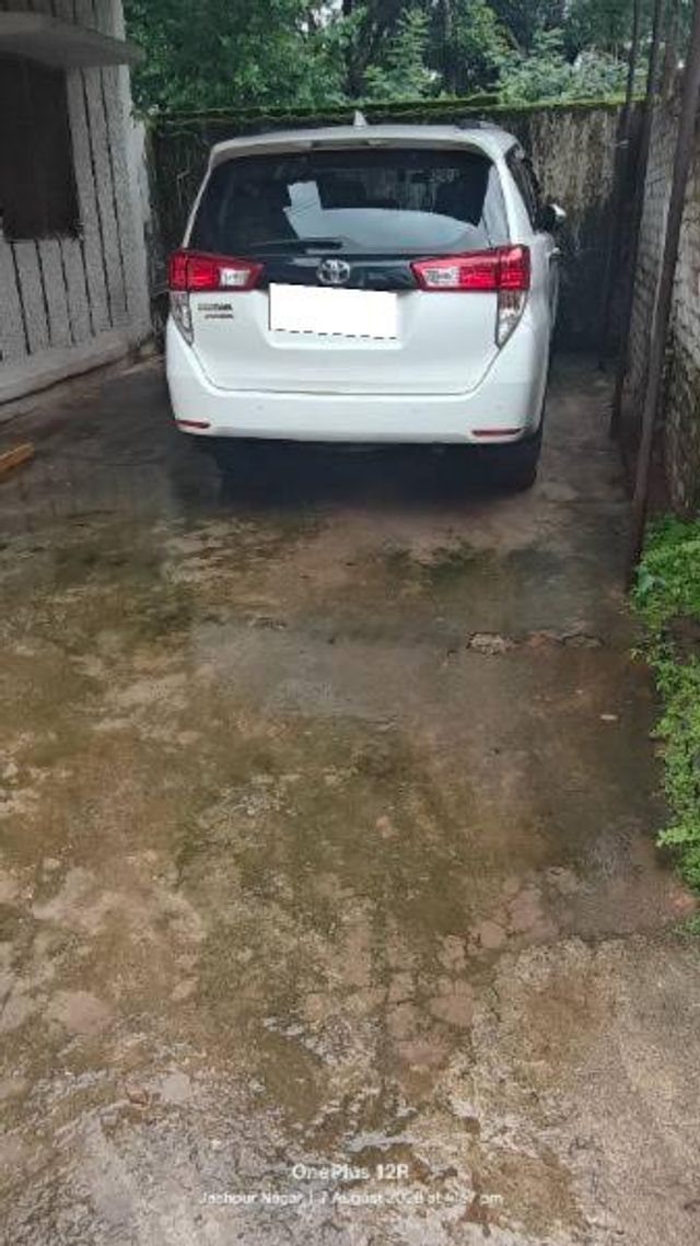 Toyota Innova Crysta 2.4 GX 8Str Second-hand 2023 Toyota Innova Crysta 2.4 GX 8Str for sale in Jashpur