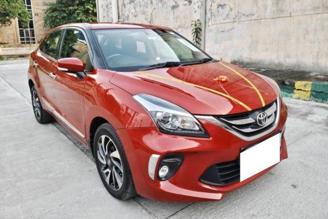Second-hand 2019 Toyota Glanza V CVT for sale in Noida