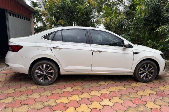 Skoda Slavia 1.0 TSI Style AT BSVI Second-hand 2022 Skoda Slavia 1.0 TSI Style AT BSVI for sale in Barasat