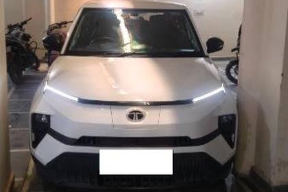 2025 Tata Punch EV स्मार्ट प्लस