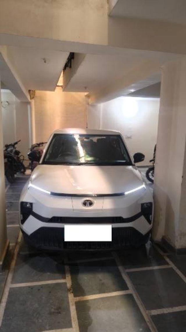 Second-hand 2025 Tata Punch EV Empowered Plus for sale in New Delhi