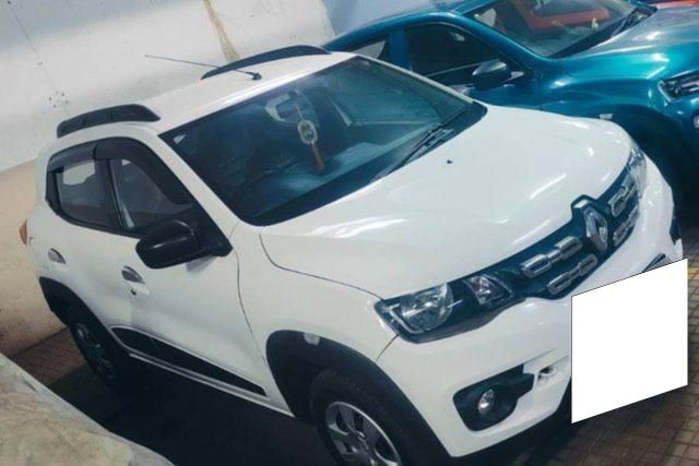Renault KWID RXT Second-hand 2017 Renault KWID RXT for sale in Yavatmal