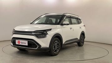 Used Luxury Plus 6 STR Diesel