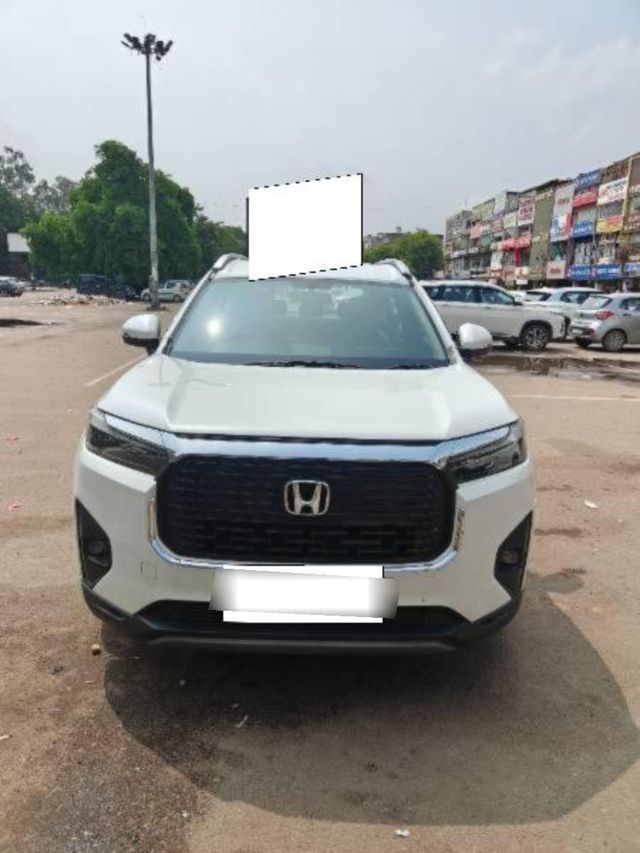 Second-hand 2024 Honda Elevate VX CVT for sale in Chandigarh