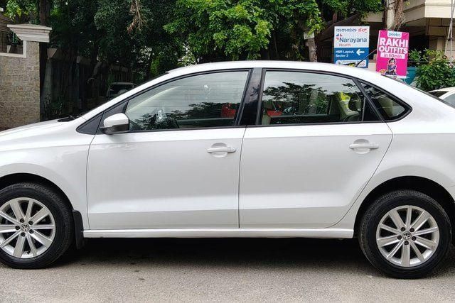 Second-hand 2016 Volkswagen Vento 1.2 TSI Highline AT for sale in Bangalore