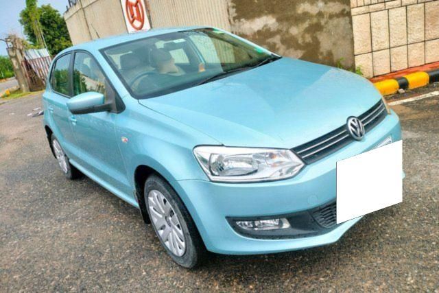 Volkswagen Polo Diesel Highline 1.2L Second-hand 2013 Volkswagen Polo Diesel Highline 1.2L for sale in Jaipur