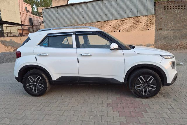Second-hand 2021 Hyundai Venue SX Diesel for sale in Hisar