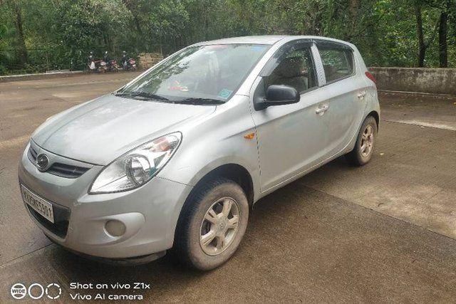 Hyundai i20 Asta Optional With Sunroof 1.2 Second-hand 2009 Hyundai i20 Asta Optional With Sunroof 1.2 for sale in Dharwad