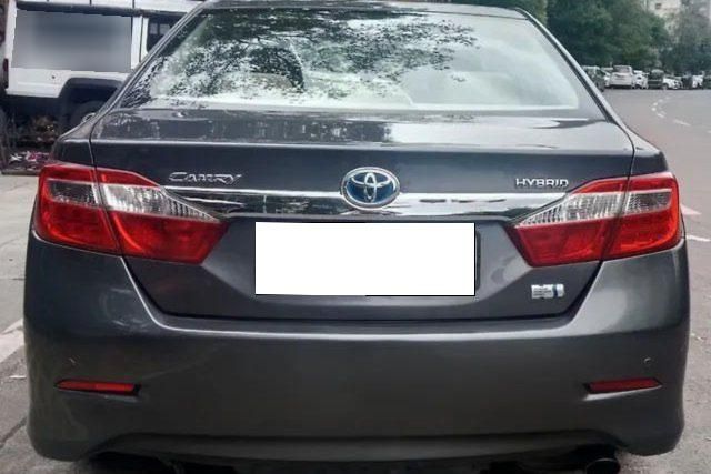 Toyota Camry Hybrid Second-hand 2014 Toyota Camry Hybrid for sale in Mumbai