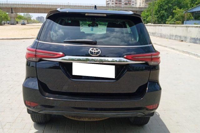 Second-hand 2023 Toyota Fortuner 4X2 Diesel AT BSVI for sale in Ahmedabad