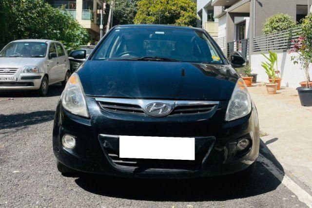Second-hand 2011 Hyundai i20 1.2 Sportz for sale in Bangalore