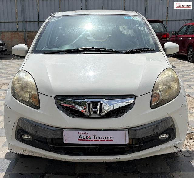 Second-hand 2013 Honda Brio VX AT for sale in Bangalore