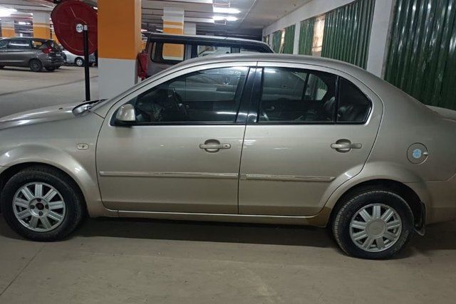 Ford Fiesta 1.6 ZXi ABS Second-hand 2006 Ford Fiesta 1.6 ZXi ABS for sale in Bangalore