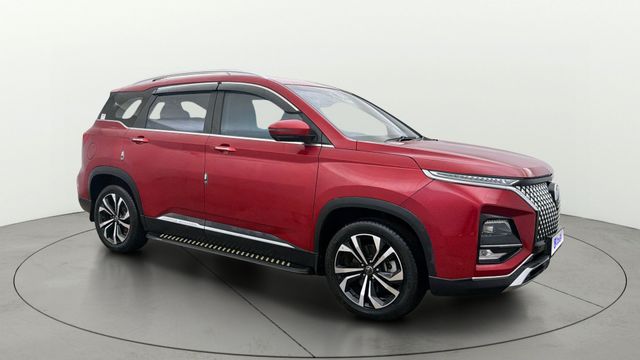 MG Hector Savvy Pro 7Str CVT Second-hand 2023 MG Hector Savvy Pro 7Str CVT for sale in Greater Noida